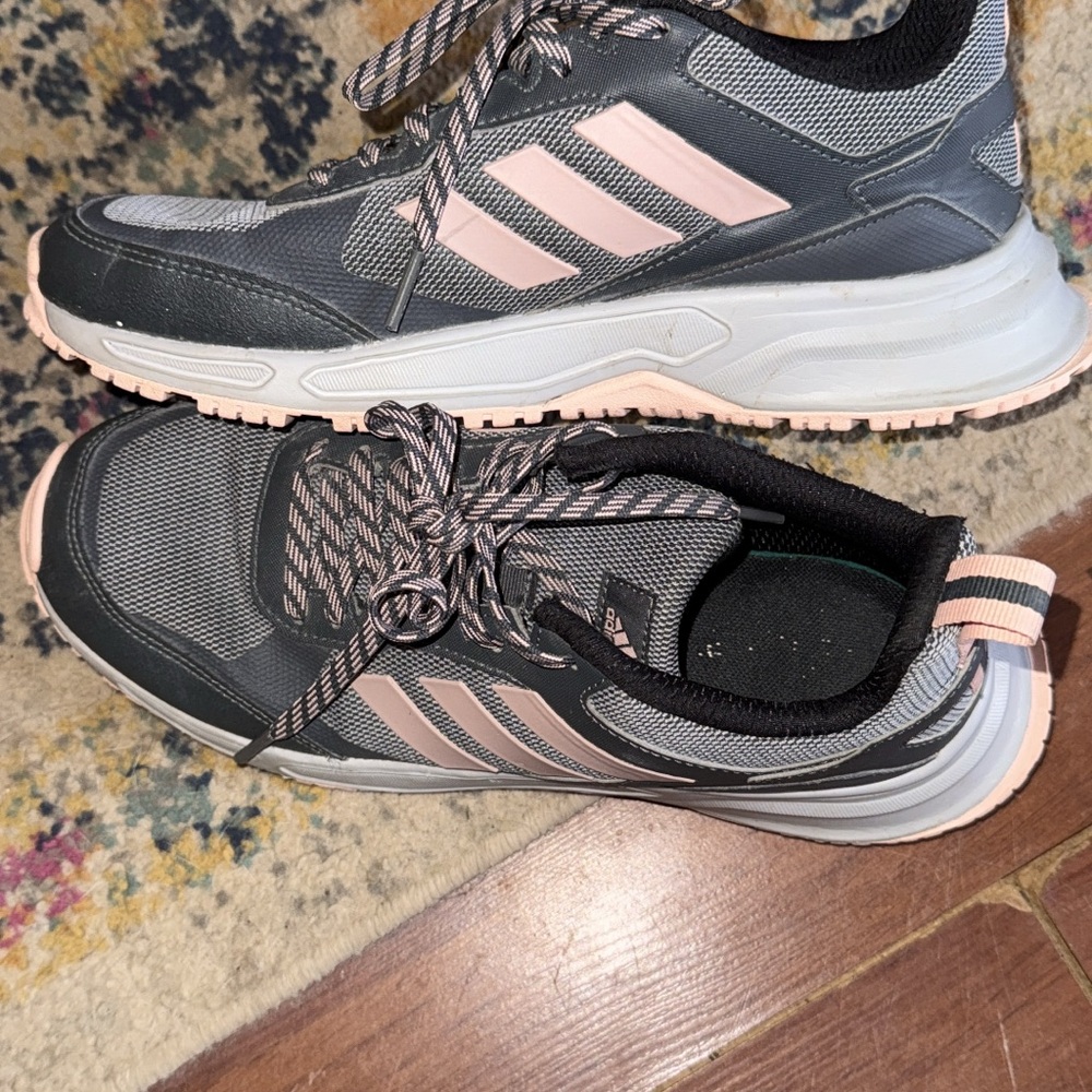 Adidas Women's Black and Pink Sneakers